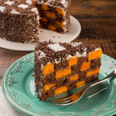 Bolo Xadrez de Chocolate e Cenoura
