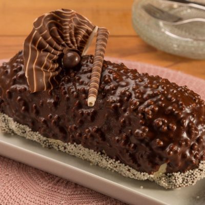 Torta Gelada de Frutas Vermelhas