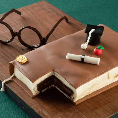 Bolo Recheado de Brigadeiro