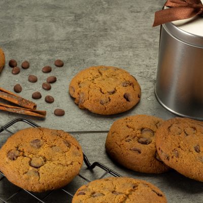 Cookies de Canela com Gotas de Chocolate