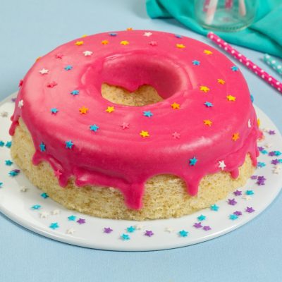 Bolo de Morango Divertido