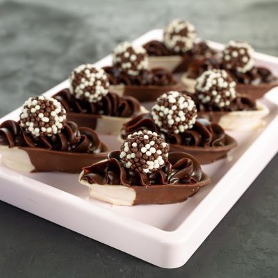 Barquinha Recheada com Brigadeiro