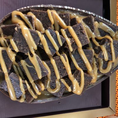 Ovo Caramelo Salgado com Brownie