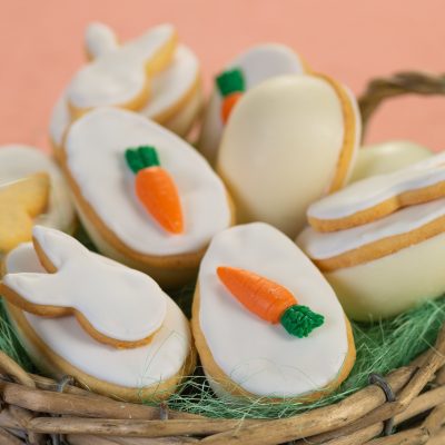 Mini Ovos com Biscoito