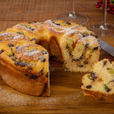 Rosca Natalina com Gotas e Frutas