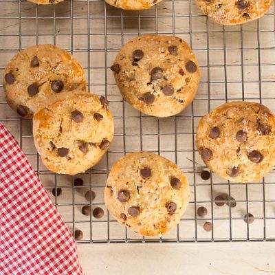 Broa de Amendoim com Gota de Chocolate