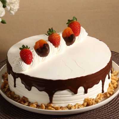 Bolo de Damasco e Nozes