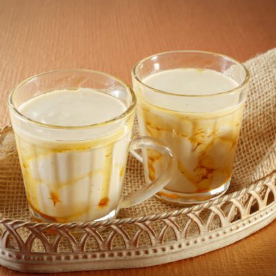 Chocolate Branco Quente com Canela