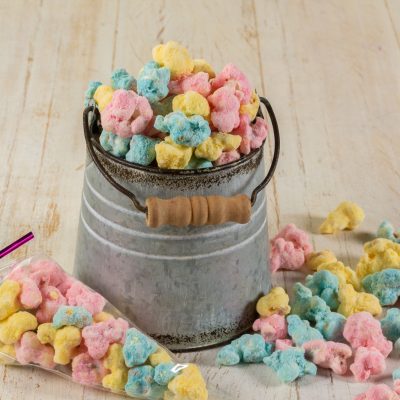 Pipocas Coloridas com Chocolate