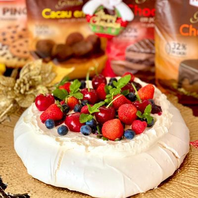 Pavlova Natalina com Frutas Vermelhas