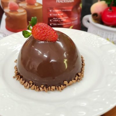 Luna de Chocolate com Morango
