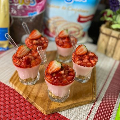 Verrine de Morango Refrescante
