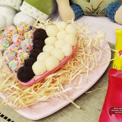 Ovo Coração Duo de Brigadeiro Branco e Morango