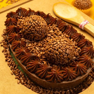 Ovo de Colher Brigadeiro Cremoso